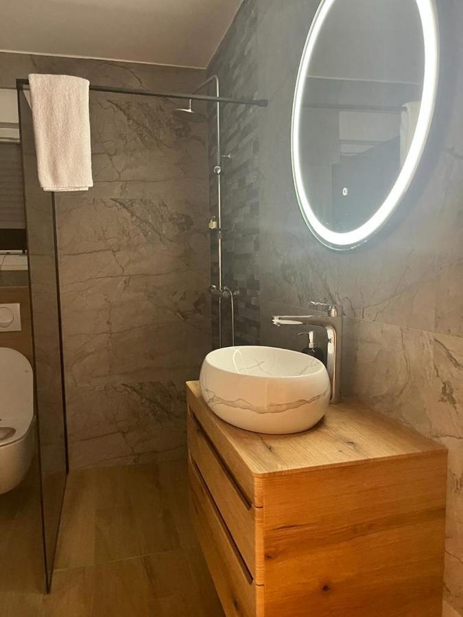 Olive Oasis Penthouse With Jacuzzi Apartment Zadar Ngoại thất bức ảnh